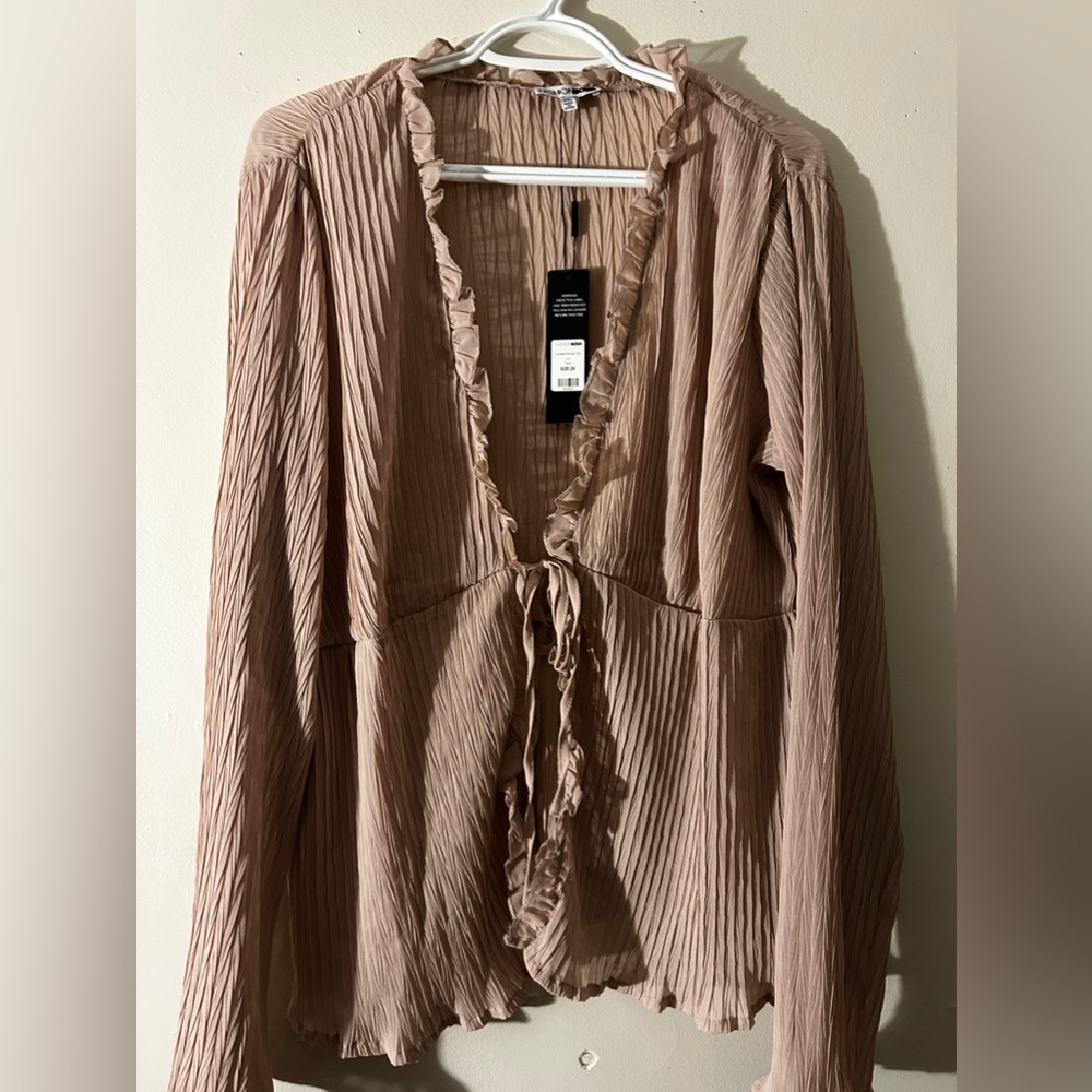 Fashion nova blouse